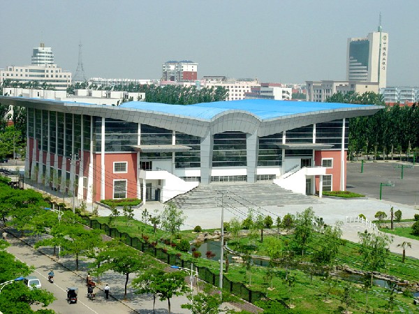 晉安路校區(qū)體育館