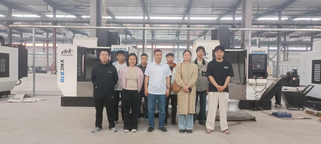 智能制造學院開展“就業大巴”系列實踐活動